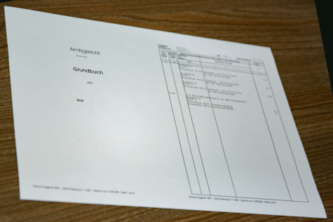 Auszug aus dem Grundbuch vom Amtsgericht Rostock für einen Grundstückseigentümer