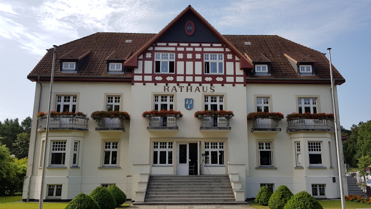 Das Rathaus-Gebäude in Kühlungsborn wurde durch 3D Laserscanning erfasst und ein 3D-Modell erstellt